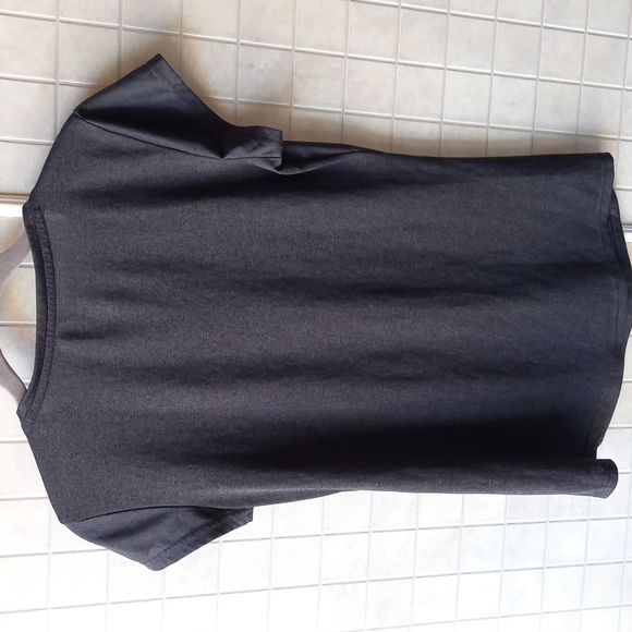 Puma dri fit t shirt - Picture 2 of 4